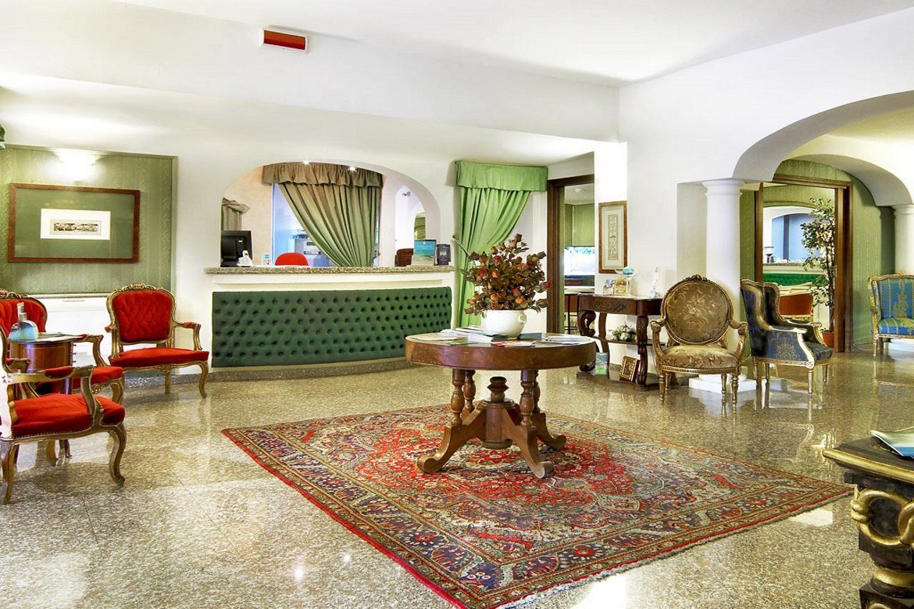 Colonna Palace Hotel Mediterraneo Olbia Extérieur photo